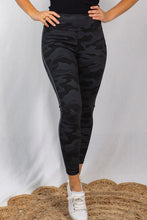 Load image into Gallery viewer, Black Camo Mid Rise Leggings